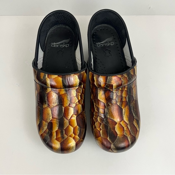 Dansko Professional Clogs Brown Gold Shiny Leather Women’s Size US 6.5-7 / EU 37 - Picture 3 of 16